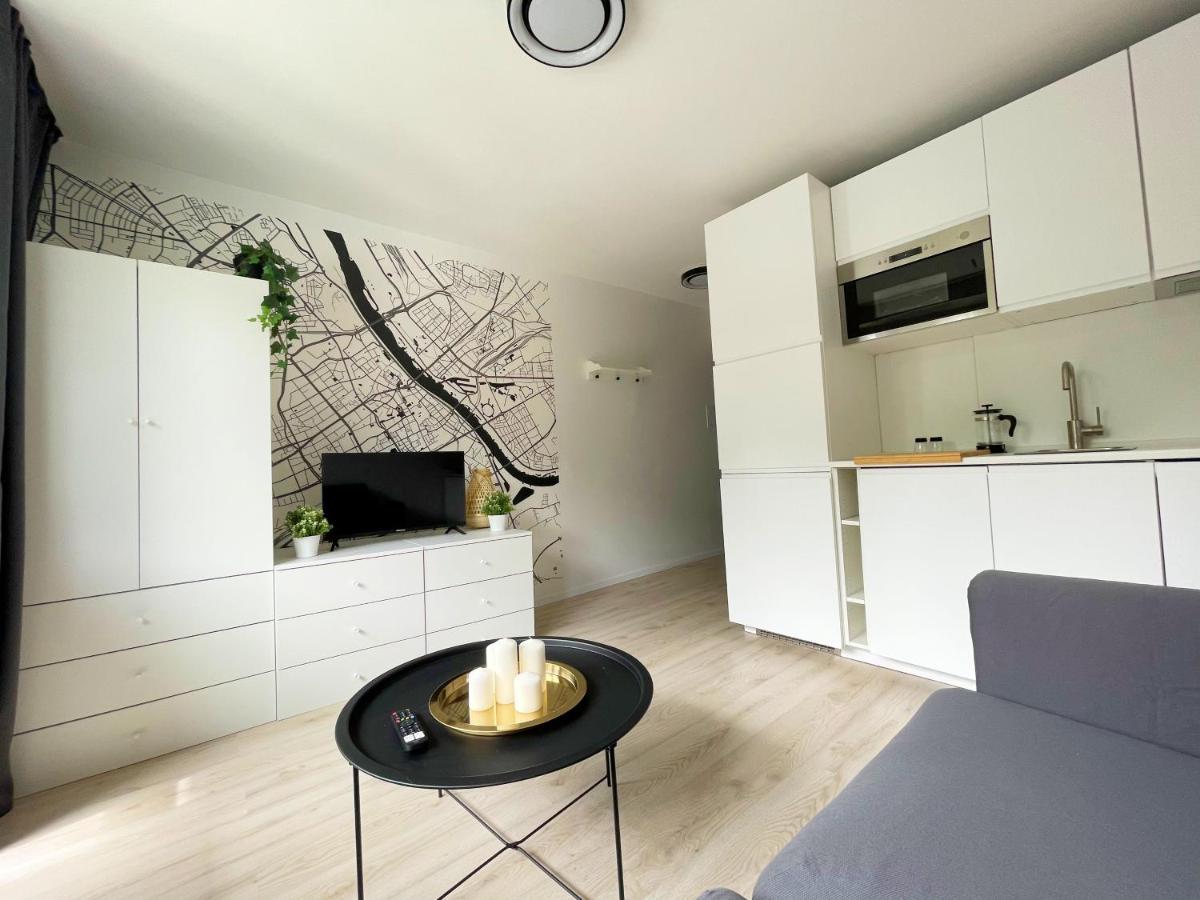 Batorego 18 - White - 450M Stacja Metra Pola Mokotowskie, 800M Biblioteka Narodowa, 20M Piekny Park Pola Mokotowskie, 800M Do Sgh - Wifi - Smart Tv - Good Apartments Varsovia Exterior foto